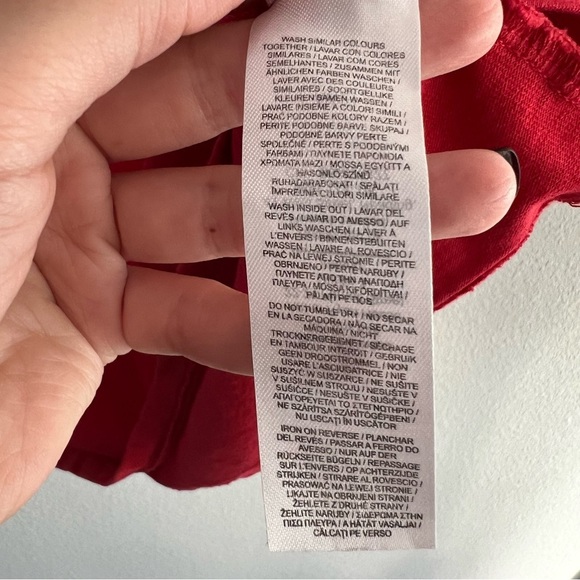 NBA Womens Red Chicago Bulls Crewneck Tee Size S Basketball Sports Short Sleeve - Picture 8 of 8